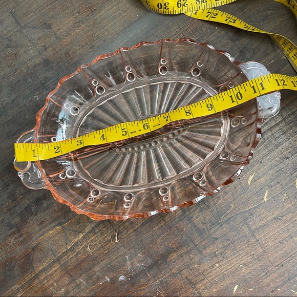 Vintage Style Serving Dish Pink Glass - Picture 7 of 7